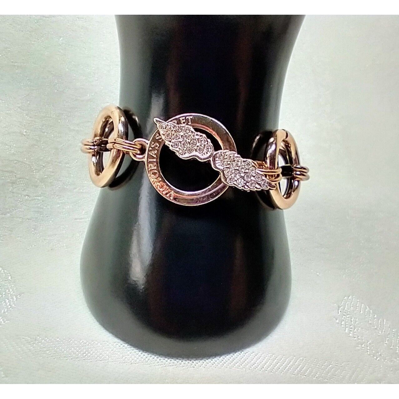 Victoria Secret Rose Gold Tone Rhinestone Angel Wing Bracelet With Toggle Clasp 10$